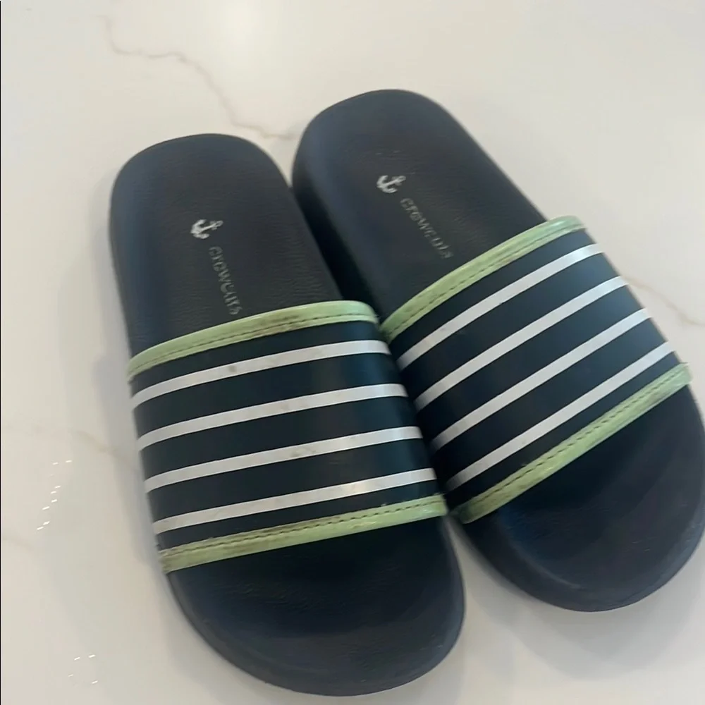 Crewcuts Slides